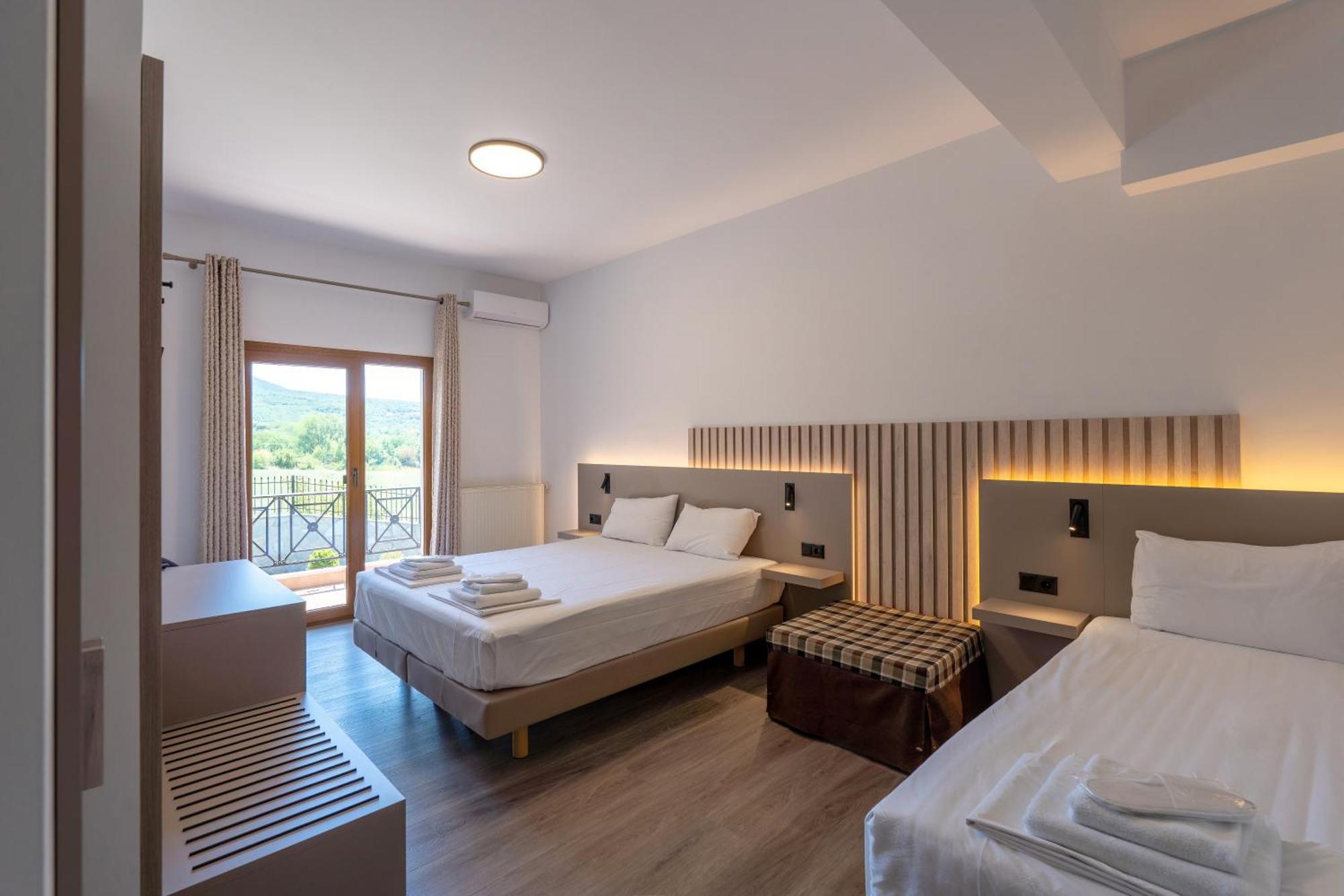 Hotel Agistro Ángistron Eksteriør billede