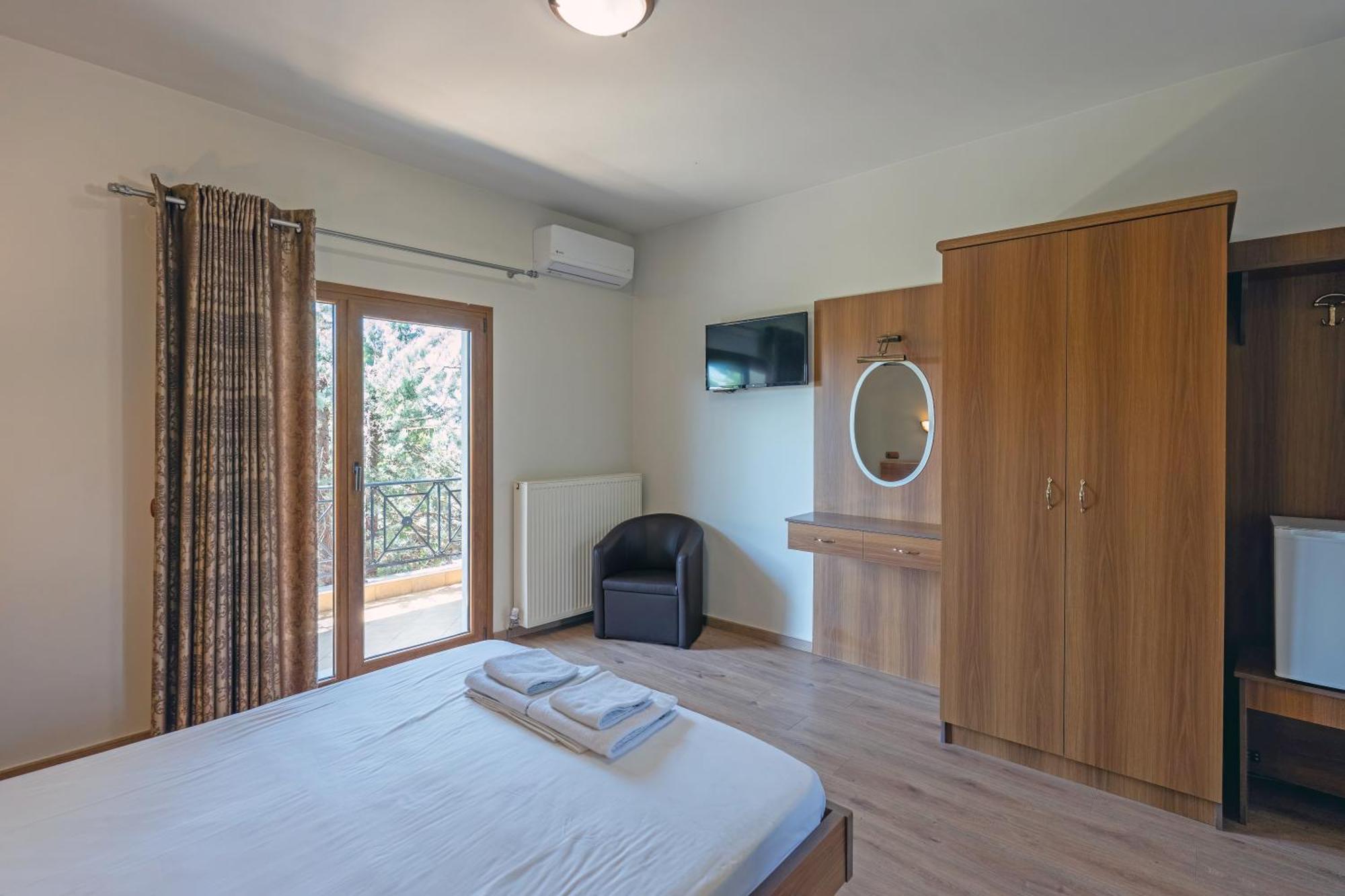 Hotel Agistro Ángistron Eksteriør billede