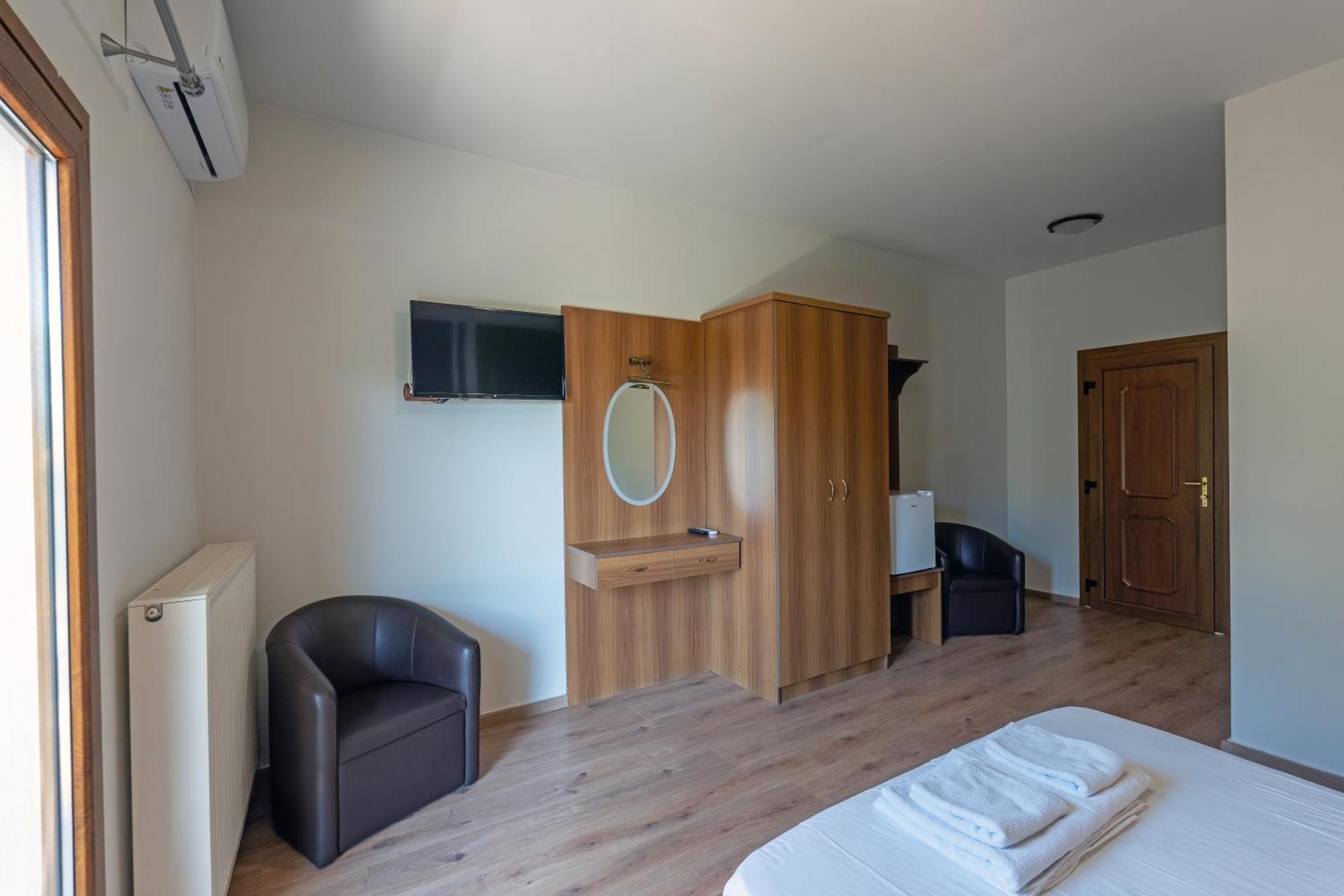 Hotel Agistro Ángistron Eksteriør billede
