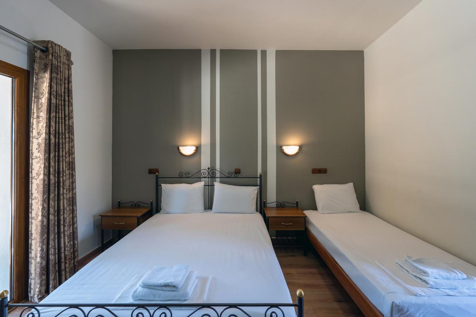 Hotel Agistro Ángistron Eksteriør billede