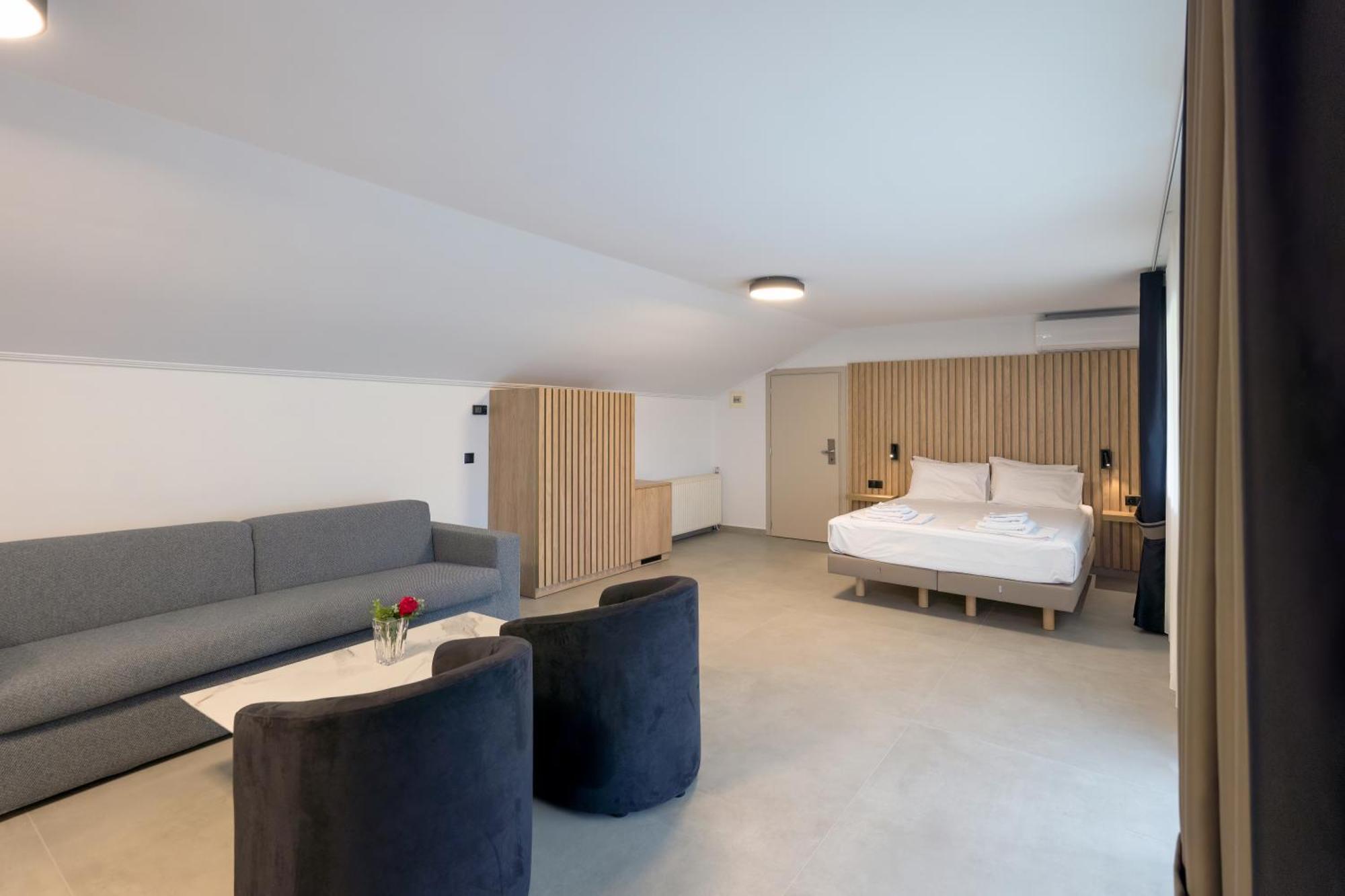 Hotel Agistro Ángistron Eksteriør billede