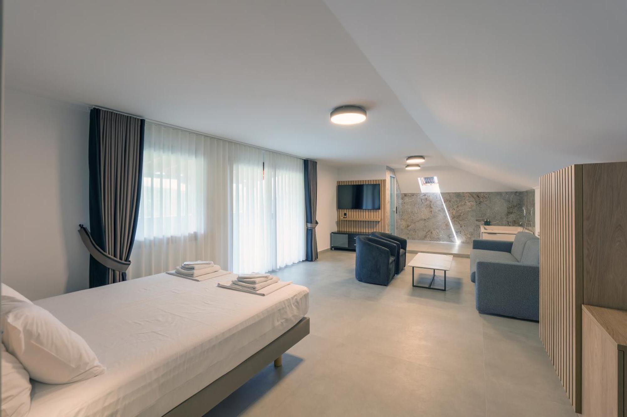 Hotel Agistro Ángistron Eksteriør billede
